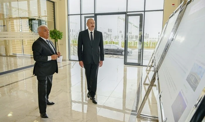 İlham Əliyev “Yeni Səngəçal” yarımstansiyasının açılışında…