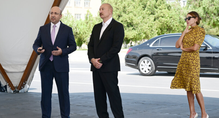 İlham Əliyev Naxçıvan şəhərinin Baş planı ilə tanış oldu